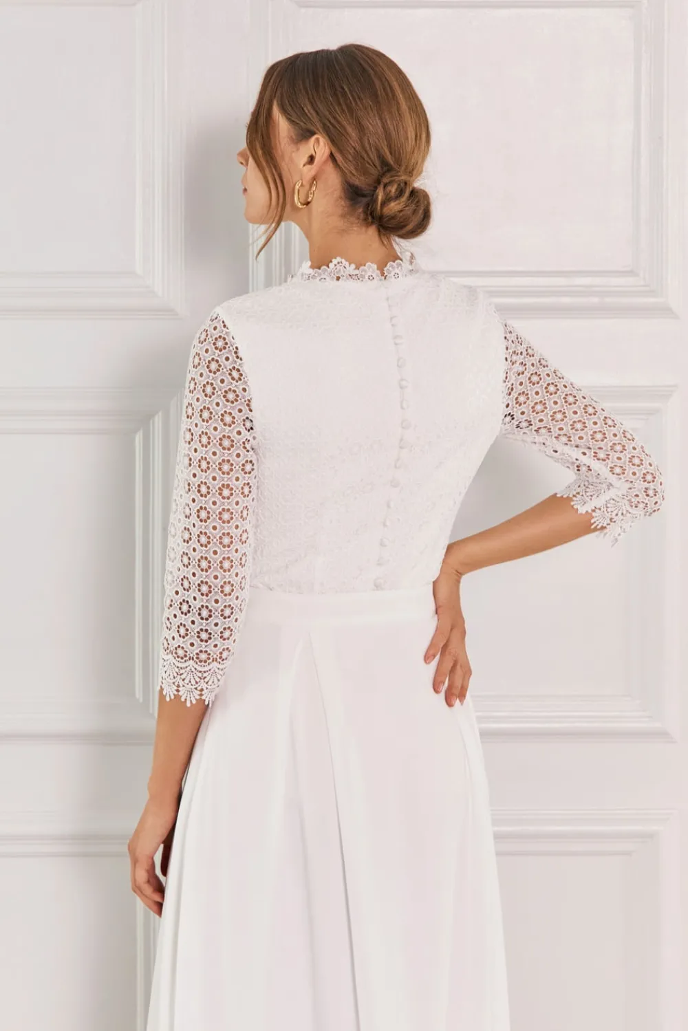 Malina Bridal Sale^Adele body