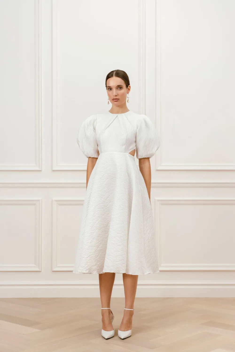 Malina Bröllopsklänningar|Bridal Sale^Iris midiklänning