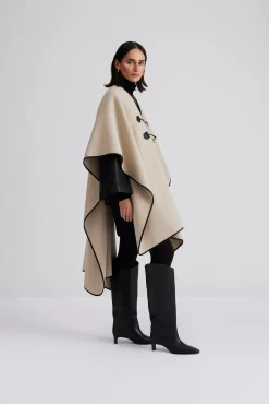 Malina Jackor & Kappor|Accessoarer^Macie cape